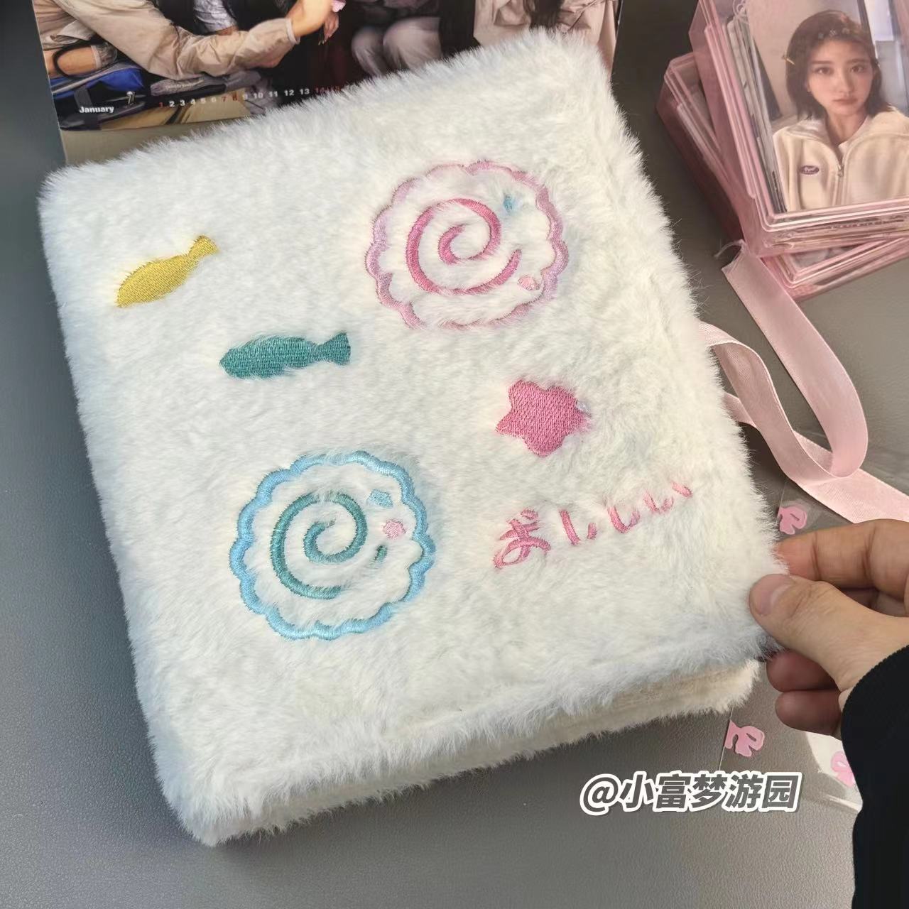 Schattig Pluche Viskaartboek A - Kpop Photo Card Binder 3 Inch recensie en prijs